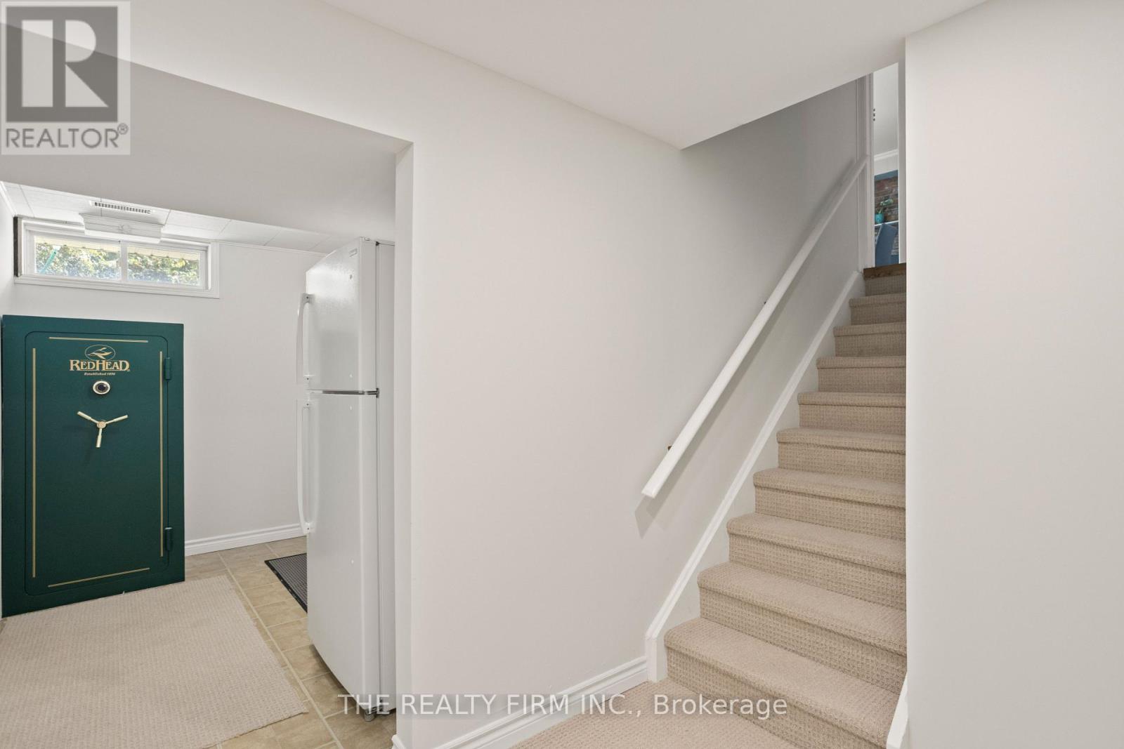 22 Milford Crescent, London North, Ontario  N5X 1A8 - Photo 31 - X12853540