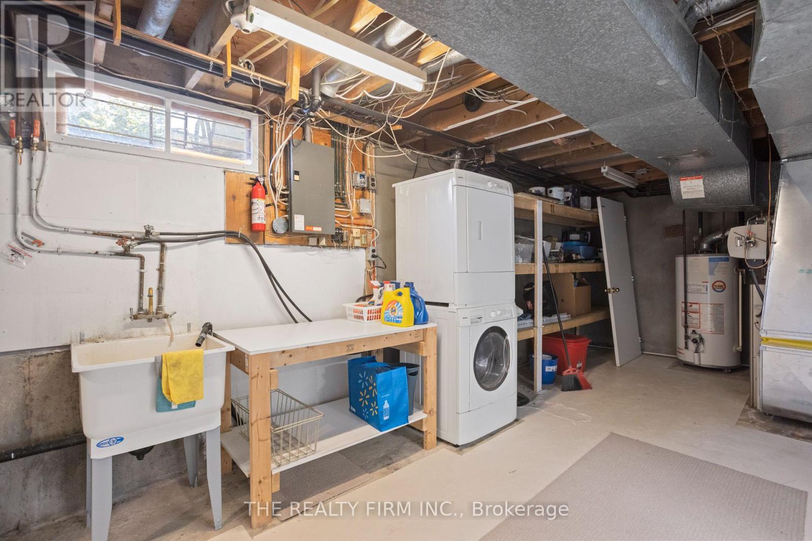 22 Milford Crescent, London North, Ontario  N5X 1A8 - Photo 36 - X12853540