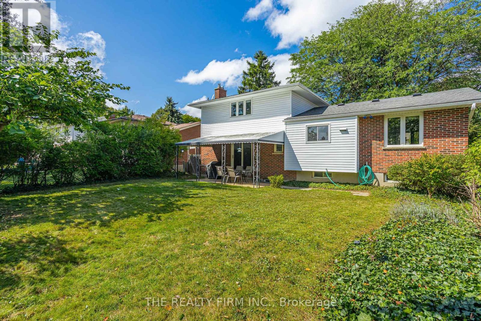 22 Milford Crescent, London North, Ontario  N5X 1A8 - Photo 42 - X12853540