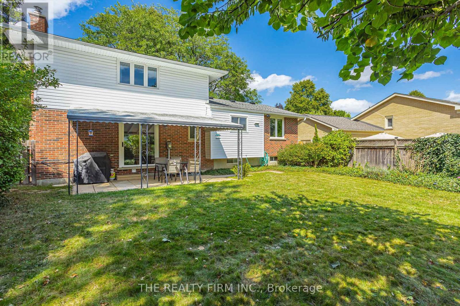 22 Milford Crescent, London North, Ontario  N5X 1A8 - Photo 43 - X12853540