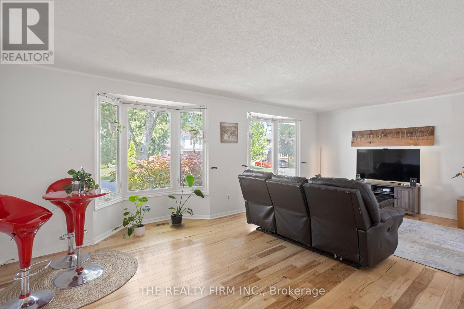 22 Milford Crescent, London North, Ontario  N5X 1A8 - Photo 8 - X12853540