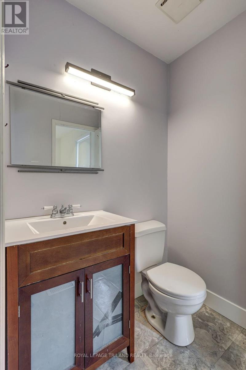 2 Elysian Street, St. Thomas, Ontario  N5P 4E7 - Photo 38 - X12853578