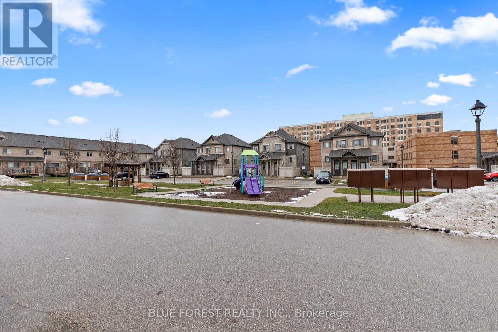 50 - 3200 Singleton Avenue, London South, Ontario  N6L 0C7 - Photo 22 - X12853622