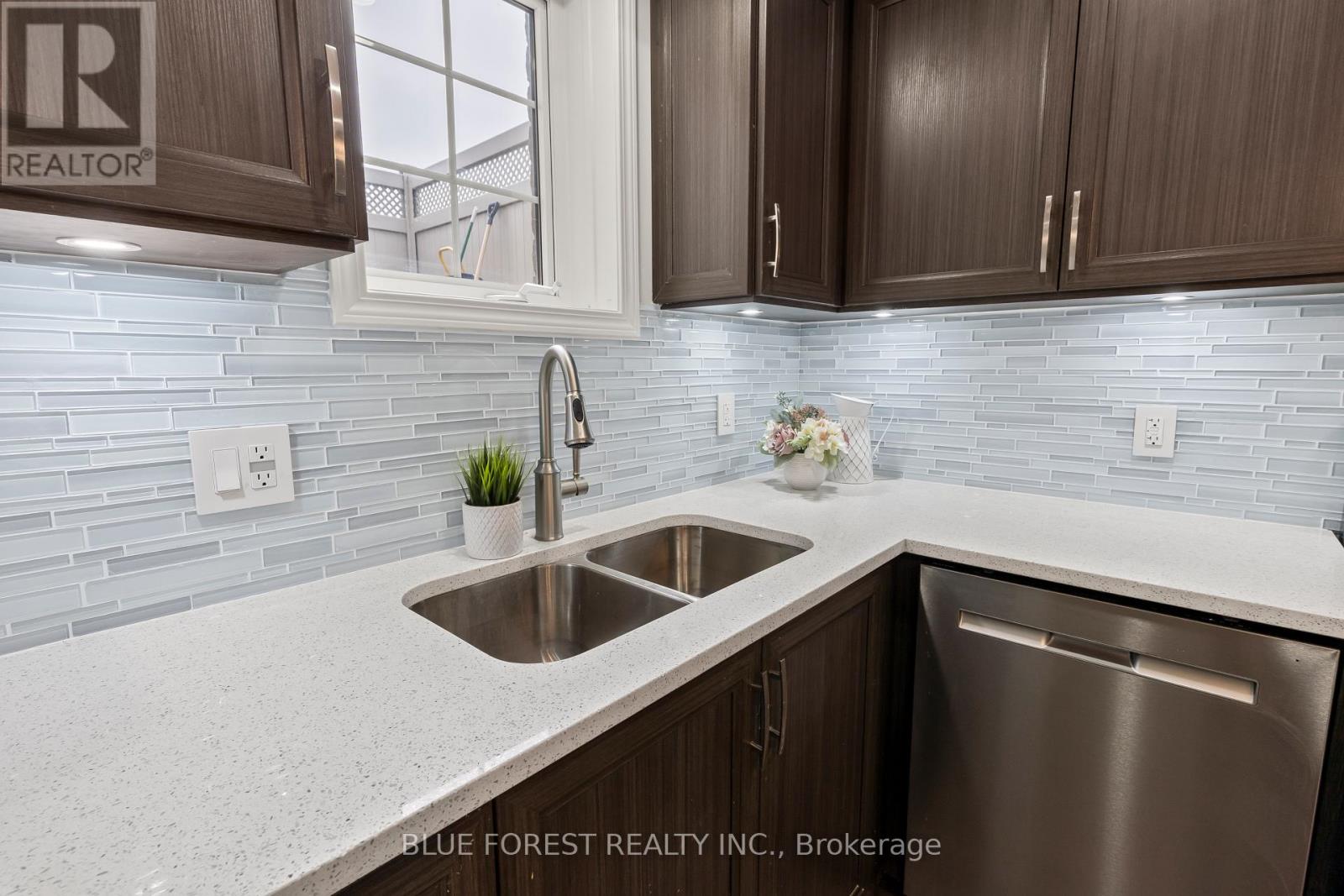 50 - 3200 Singleton Avenue, London South, Ontario  N6L 0C7 - Photo 7 - X12853622