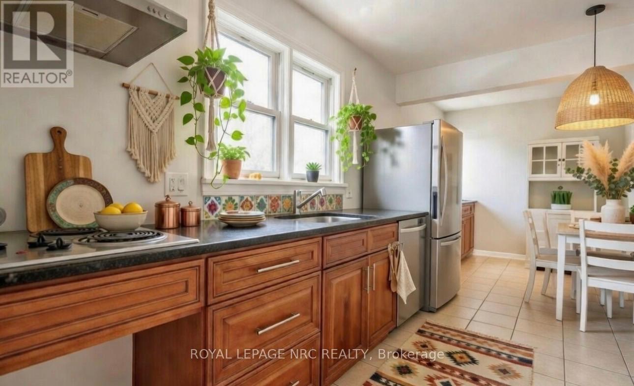 3090 Dorchester Road, Niagara Falls, Ontario  L2J 2Z7 - Photo 6 - X12748838