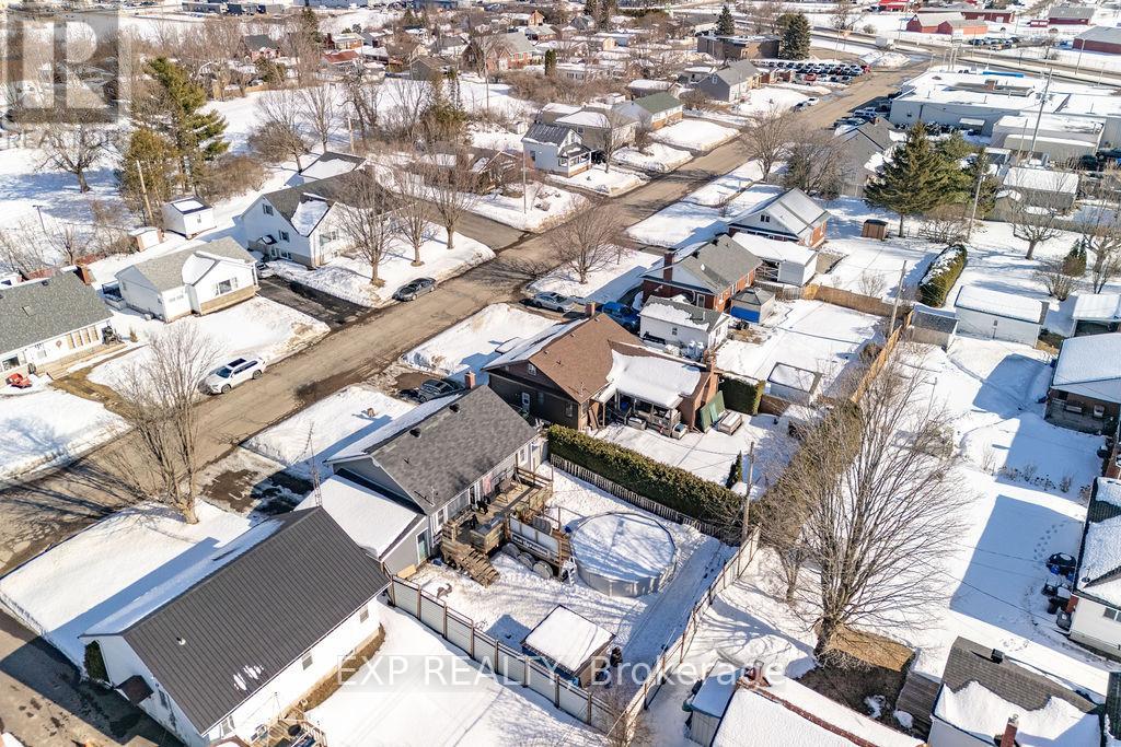 478 New Street, Renfrew, Ontario  K7V 1G8 - Photo 11 - X12853514