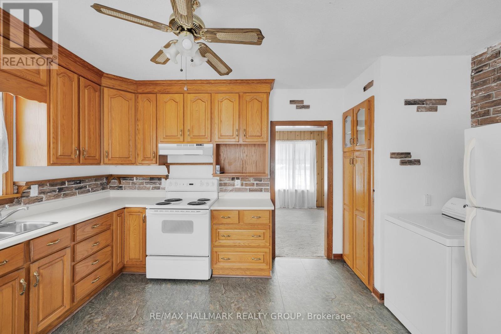 955 Stewart Boulevard, Elizabethtown-Kitley, Ontario  K6V 5T4 - Photo 17 - X12853308