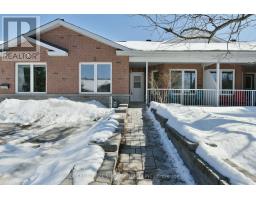 7 WEAVER CRESCENT, Ottawa, Ontario