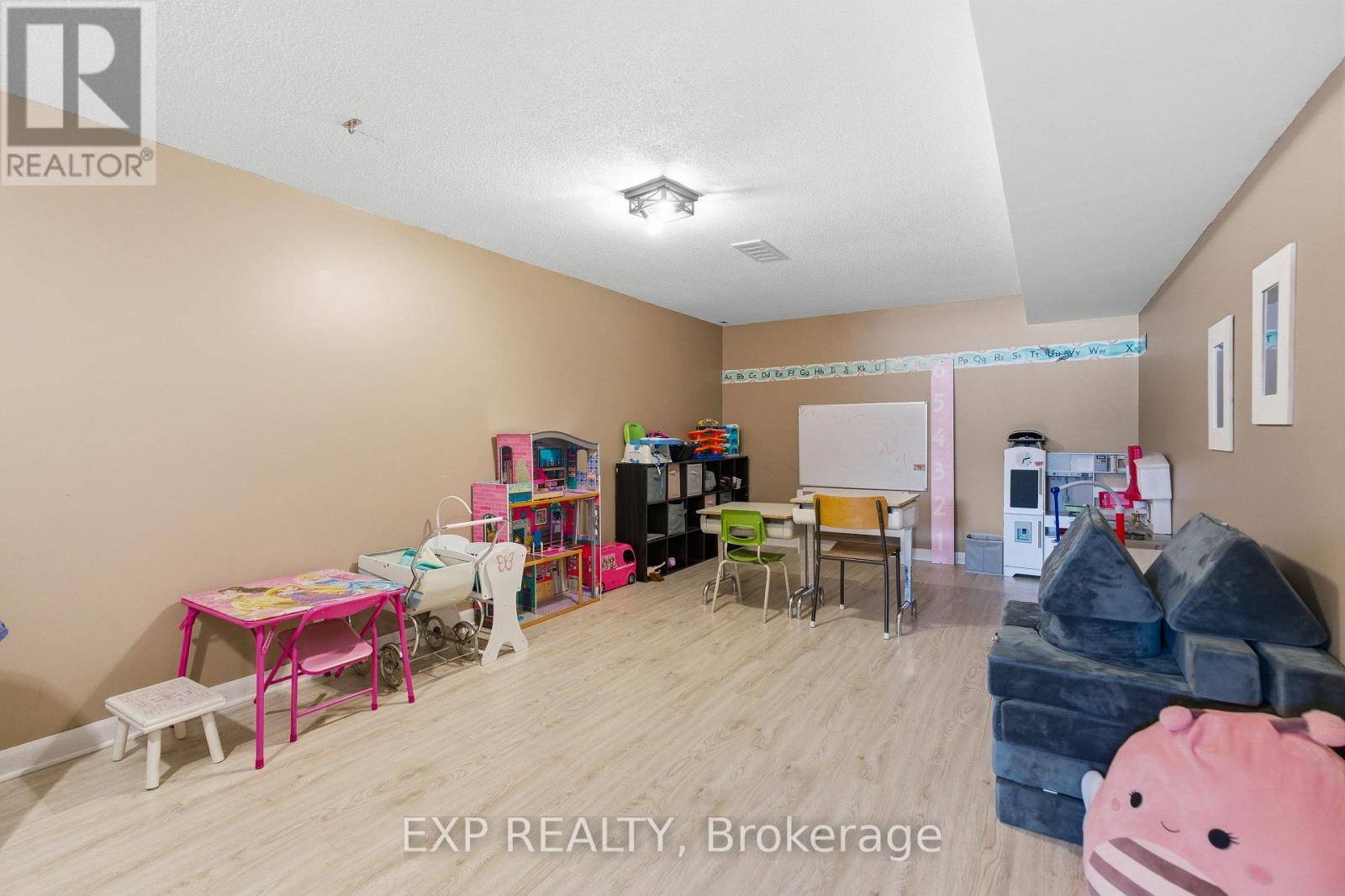 2174 Lemery Street, Clarence-Rockland, Ontario  K0A 1E0 - Photo 28 - X12853532