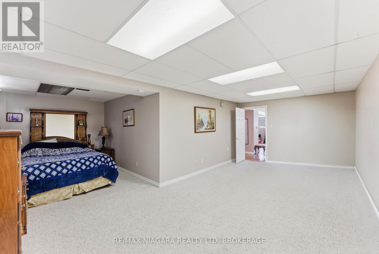 293 Saint Andrews Drive, Hamilton, Ontario  L8K 5K2 - Photo 19 - X12853312