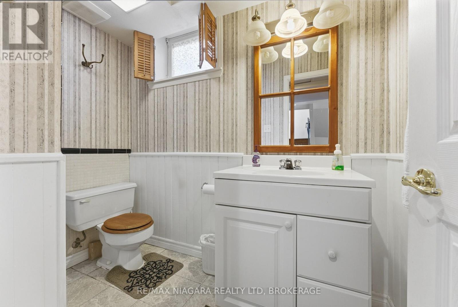 293 Saint Andrews Drive, Hamilton, Ontario  L8K 5K2 - Photo 21 - X12853312