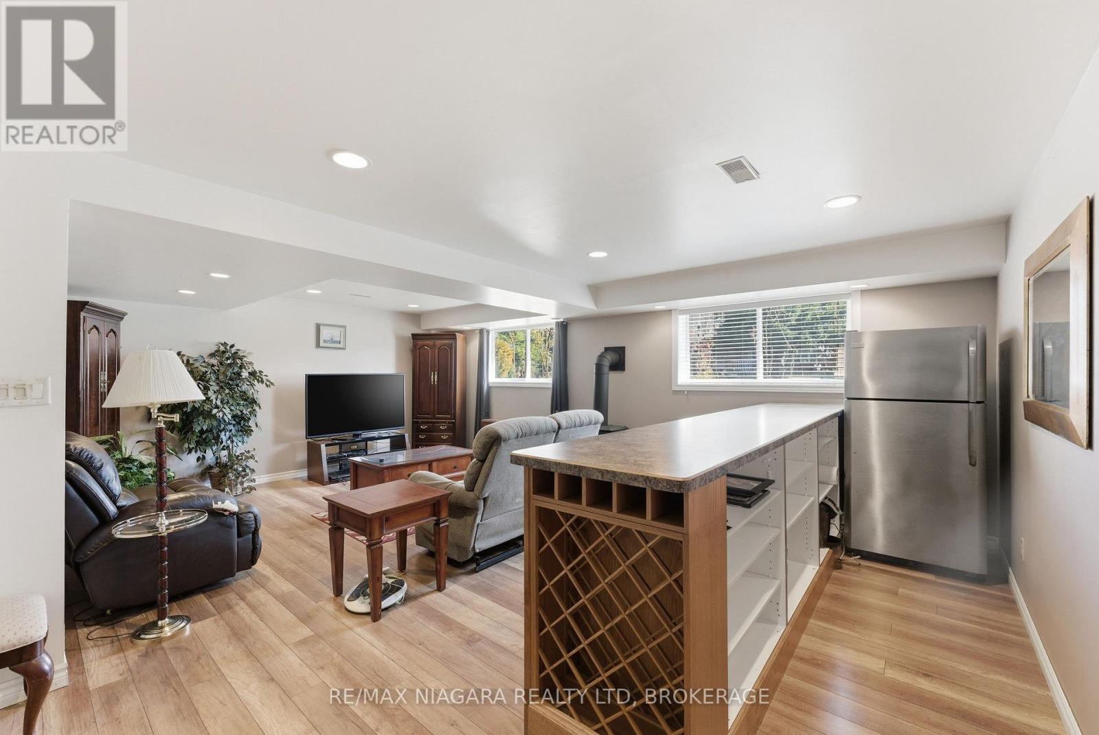 293 Saint Andrews Drive, Hamilton, Ontario  L8K 5K2 - Photo 22 - X12853312