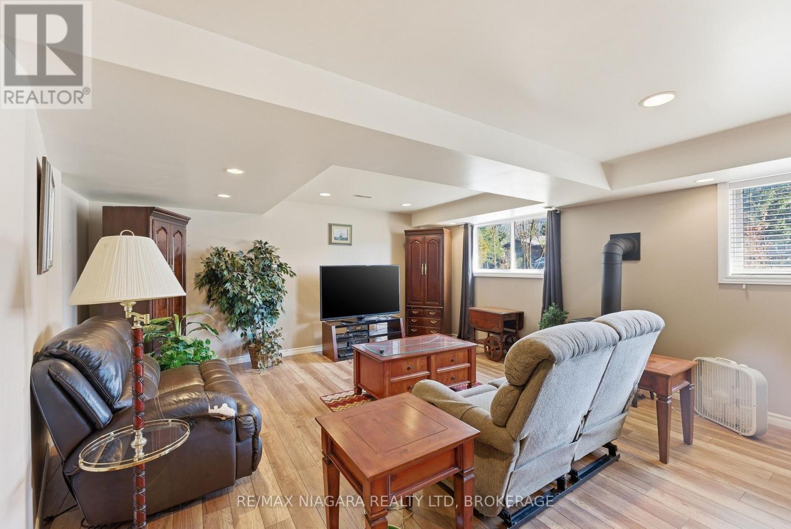 293 Saint Andrews Drive, Hamilton, Ontario  L8K 5K2 - Photo 23 - X12853312