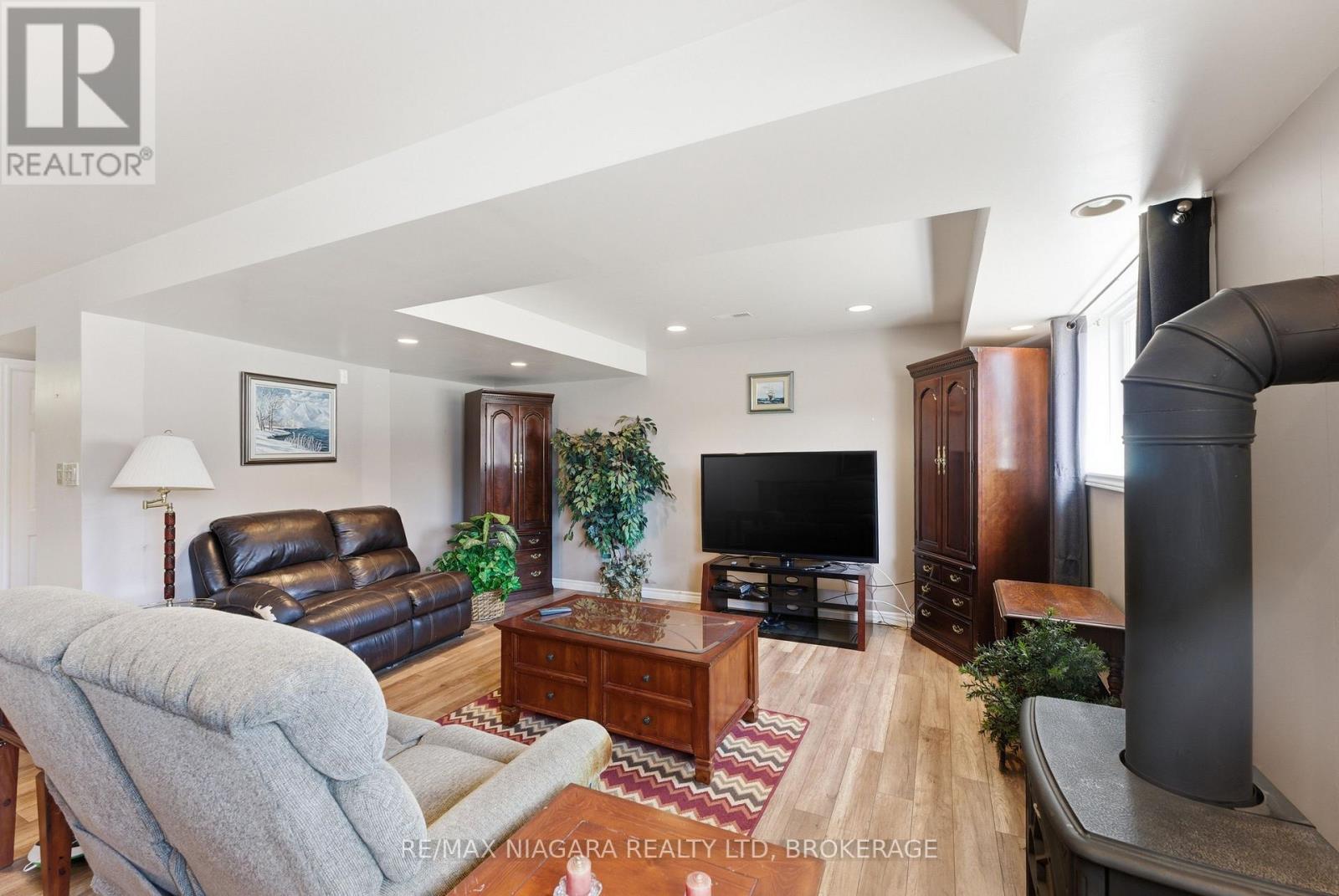 293 Saint Andrews Drive, Hamilton, Ontario  L8K 5K2 - Photo 24 - X12853312