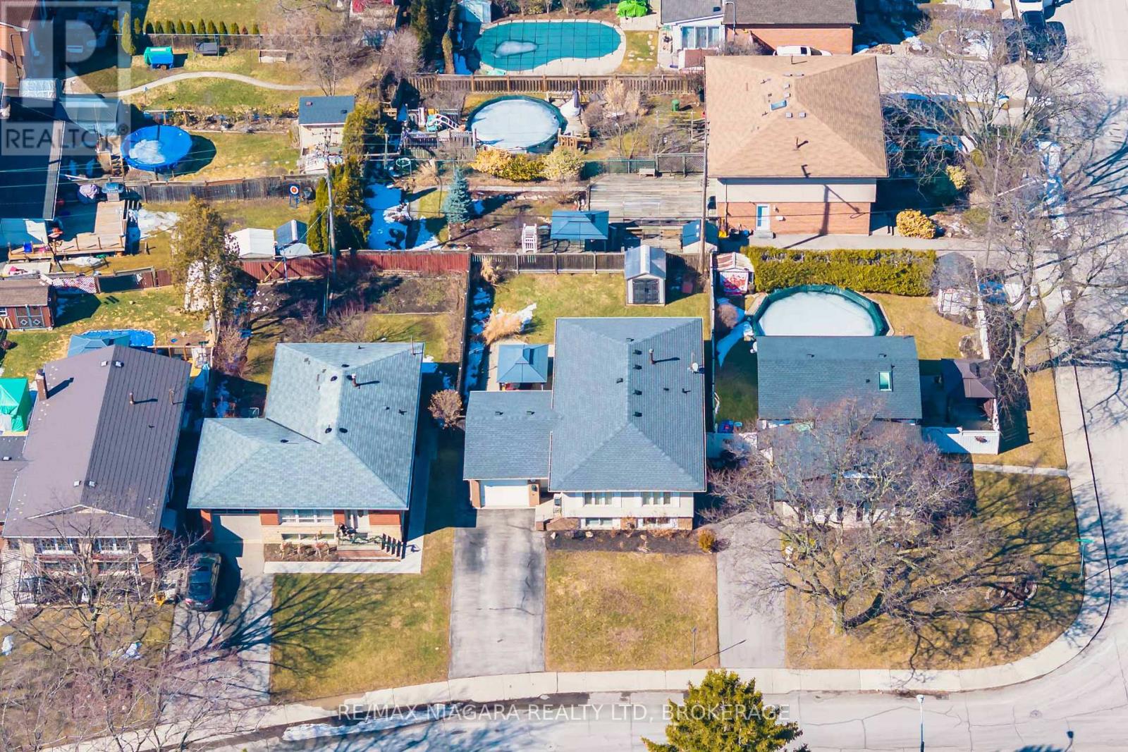 293 Saint Andrews Drive, Hamilton, Ontario  L8K 5K2 - Photo 29 - X12853312