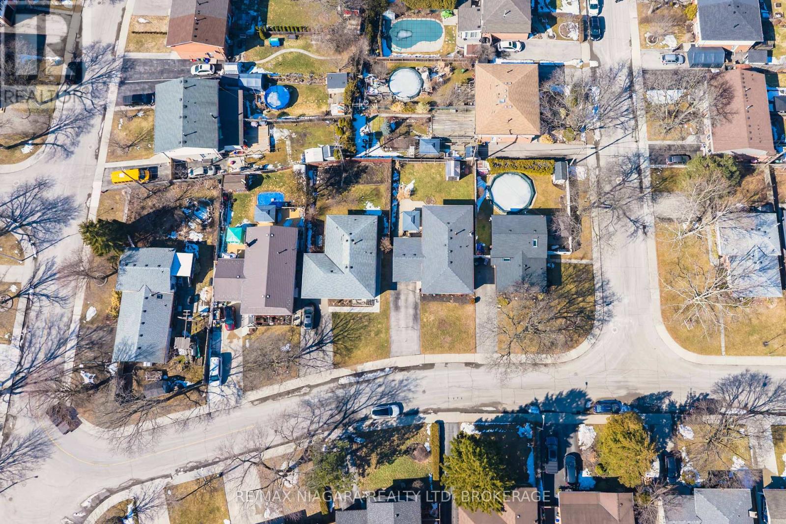 293 Saint Andrews Drive, Hamilton, Ontario  L8K 5K2 - Photo 30 - X12853312