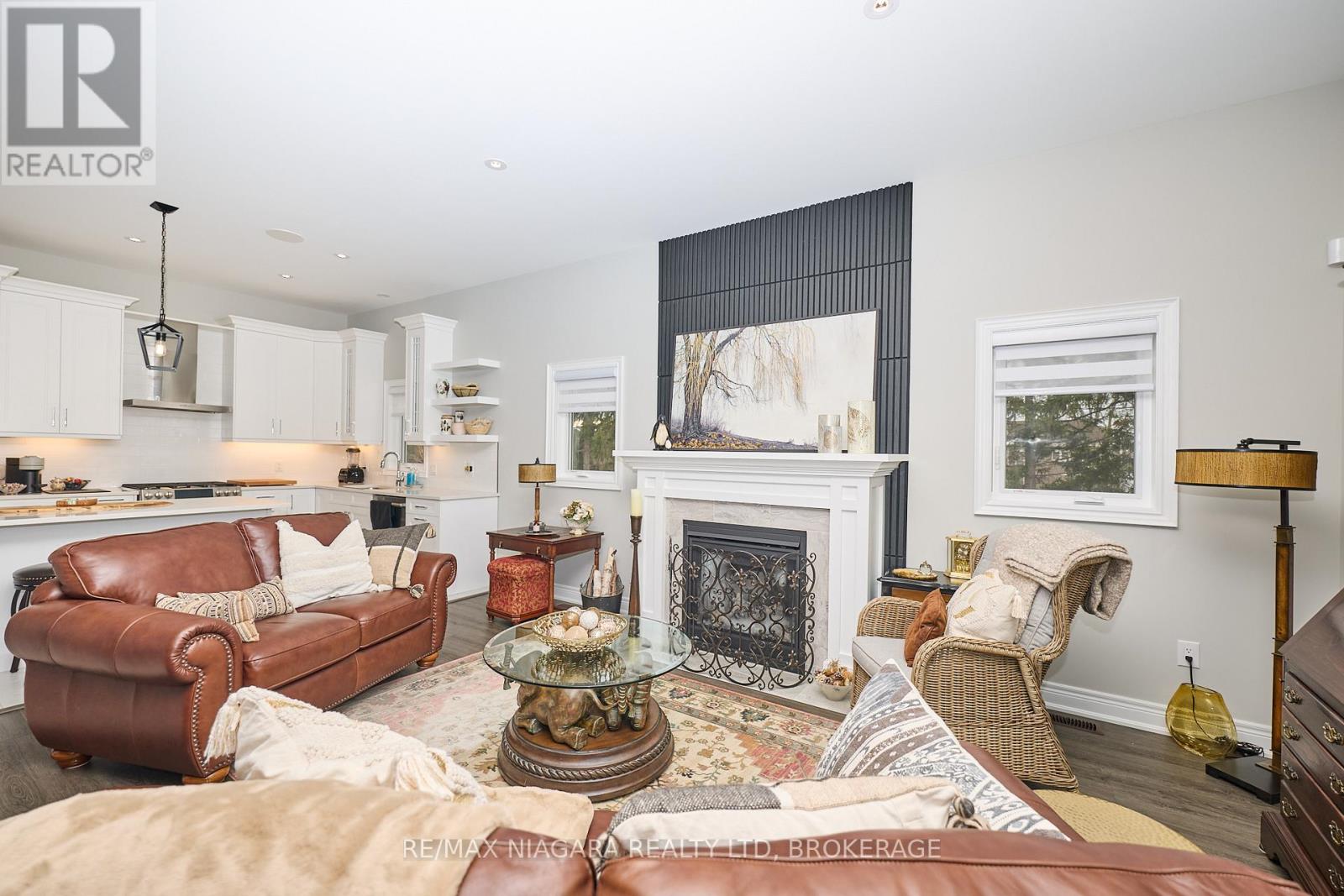 23 Sassafras Row, Fort Erie, Ontario  L0S 1N0 - Photo 16 - X12853412