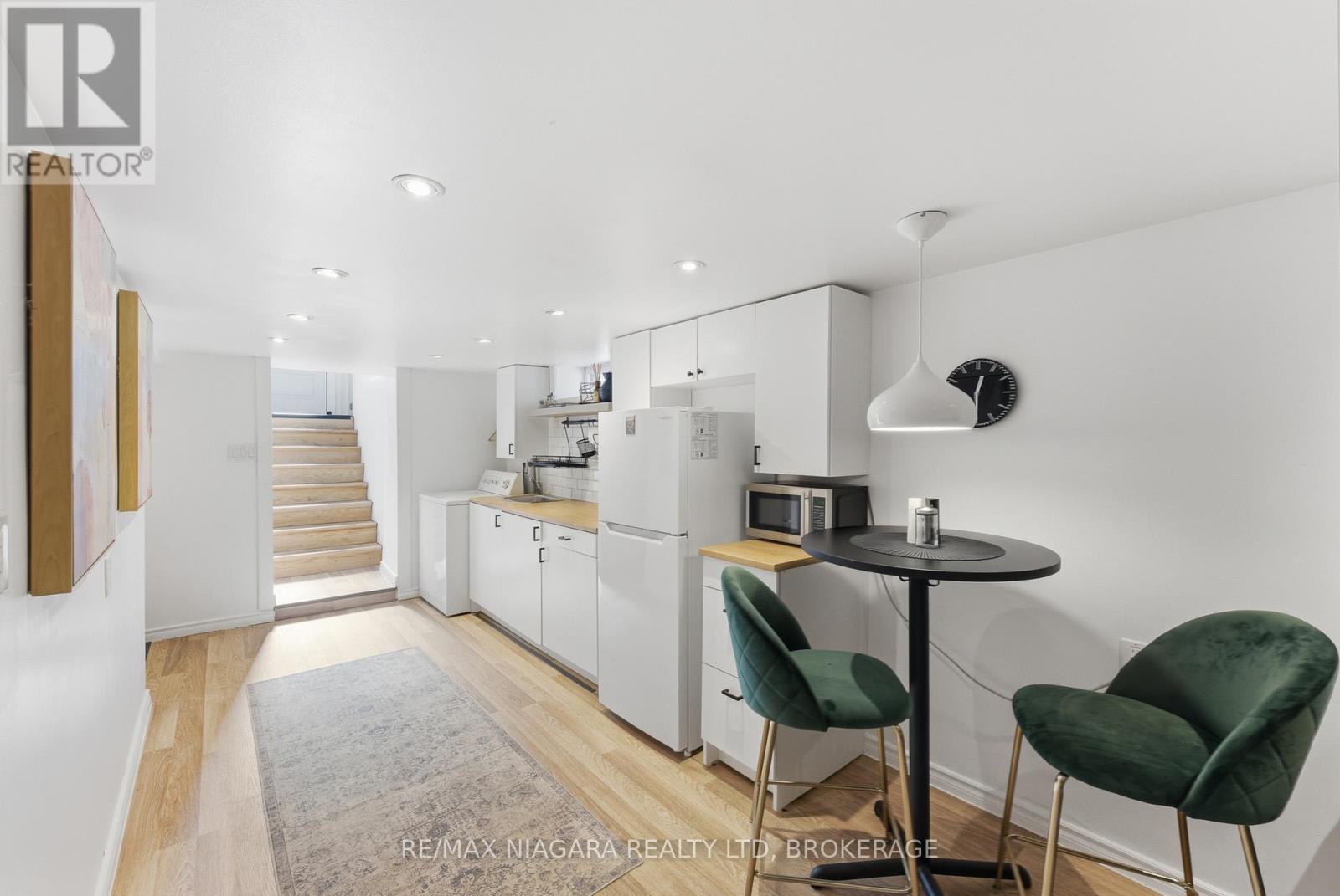 412 Welland Avenue, St. Catharines, Ontario  L2M 5T8 - Photo 21 - X12853602