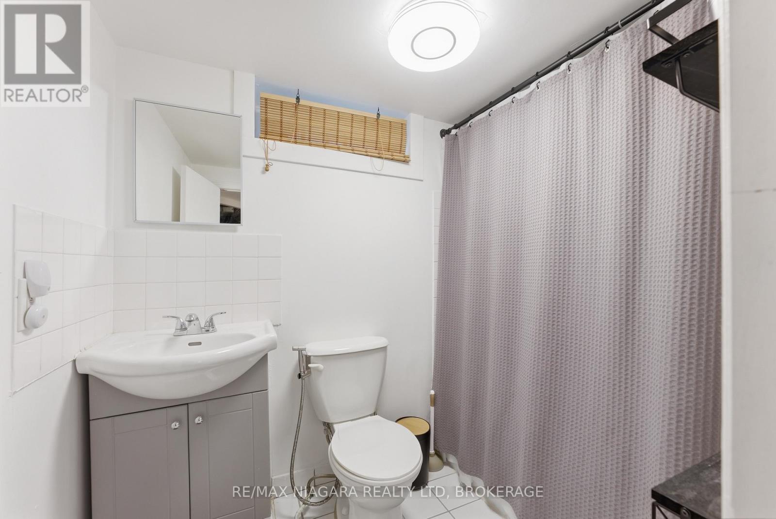 412 Welland Avenue, St. Catharines, Ontario  L2M 5T8 - Photo 24 - X12853602