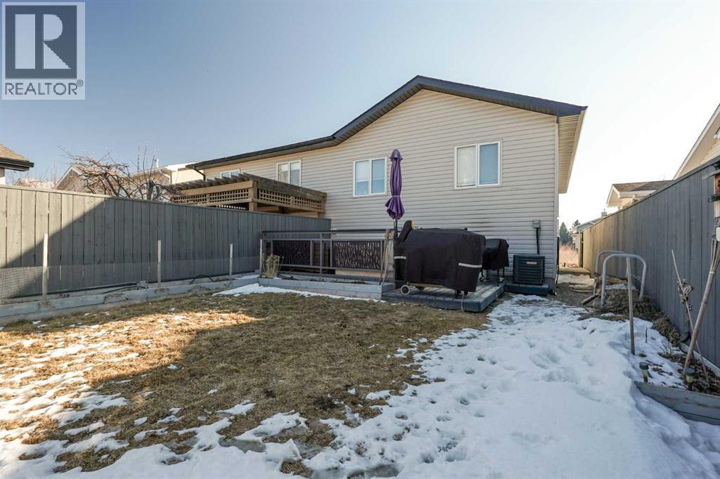 99 Kodiak Crescent N, Lethbridge, Alberta  T1H 6S4 - Photo 3 - A2287192