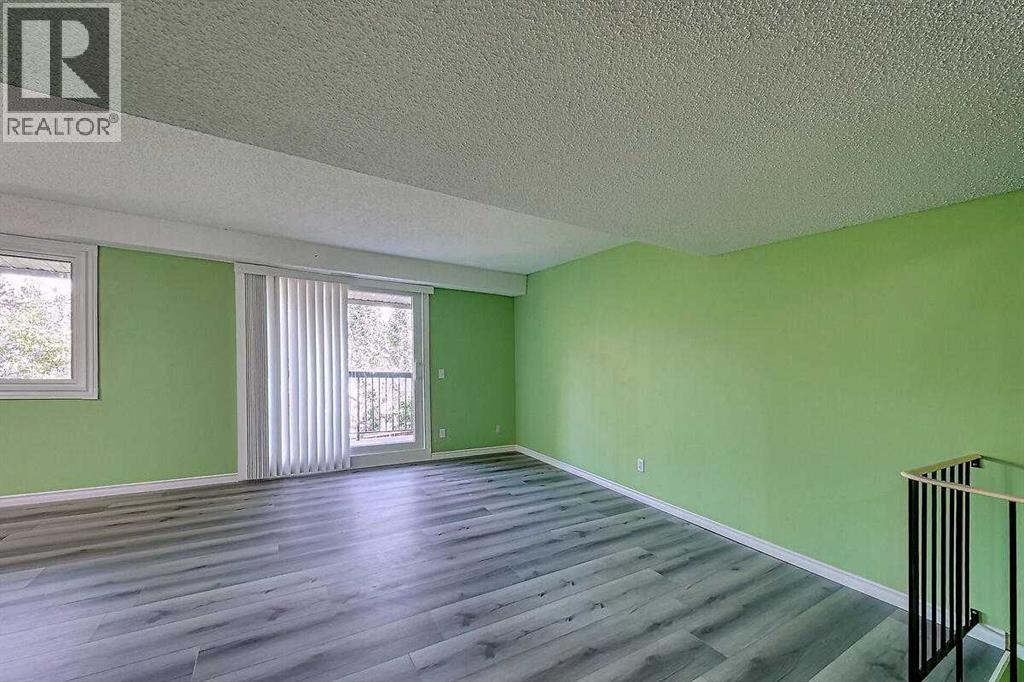206, 2200 Woodview Drive Sw, Calgary, Alberta  T2W 3N6 - Photo 10 - A2278836