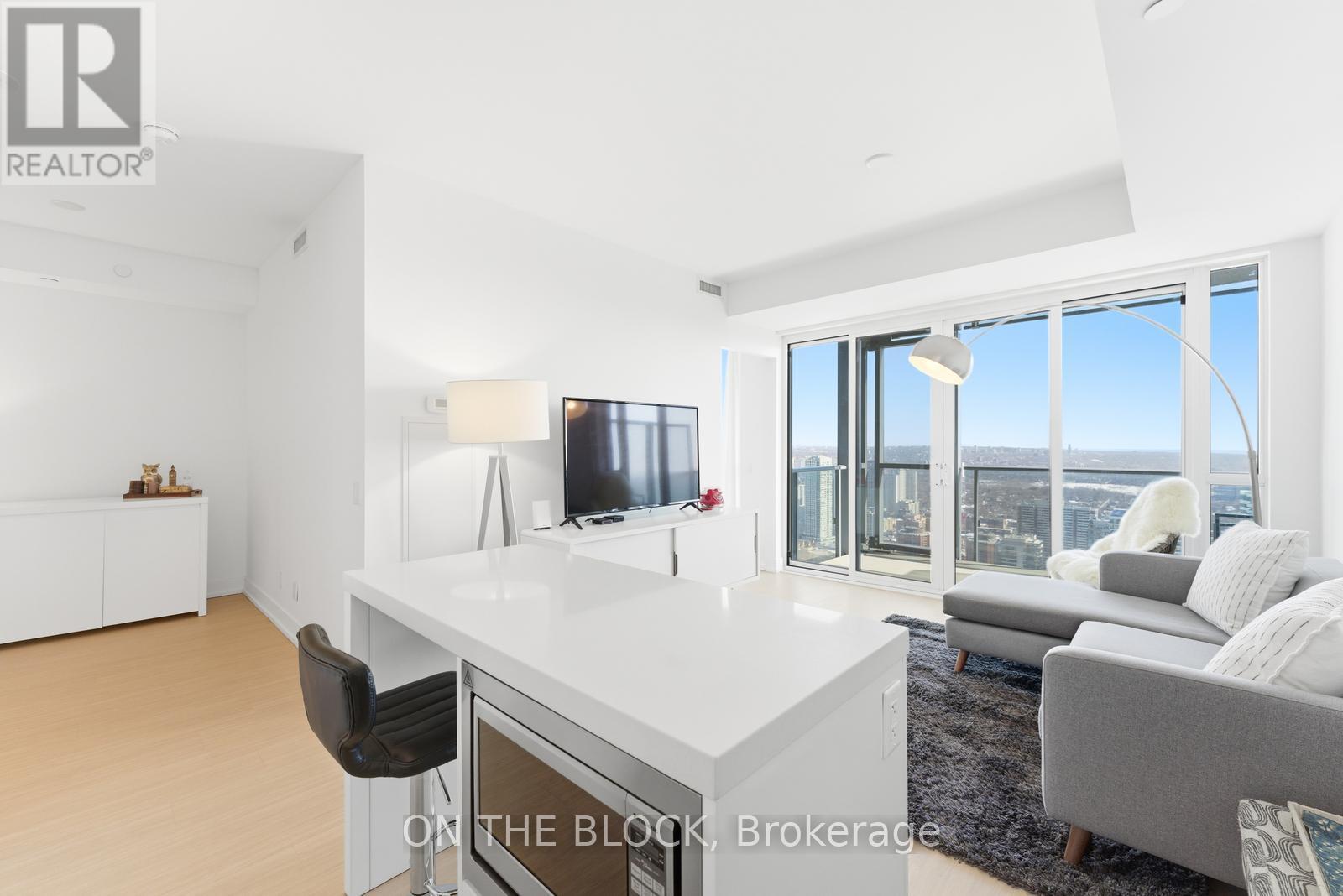 5309 - 7 GRENVILLE STREET, Toronto, Ontario