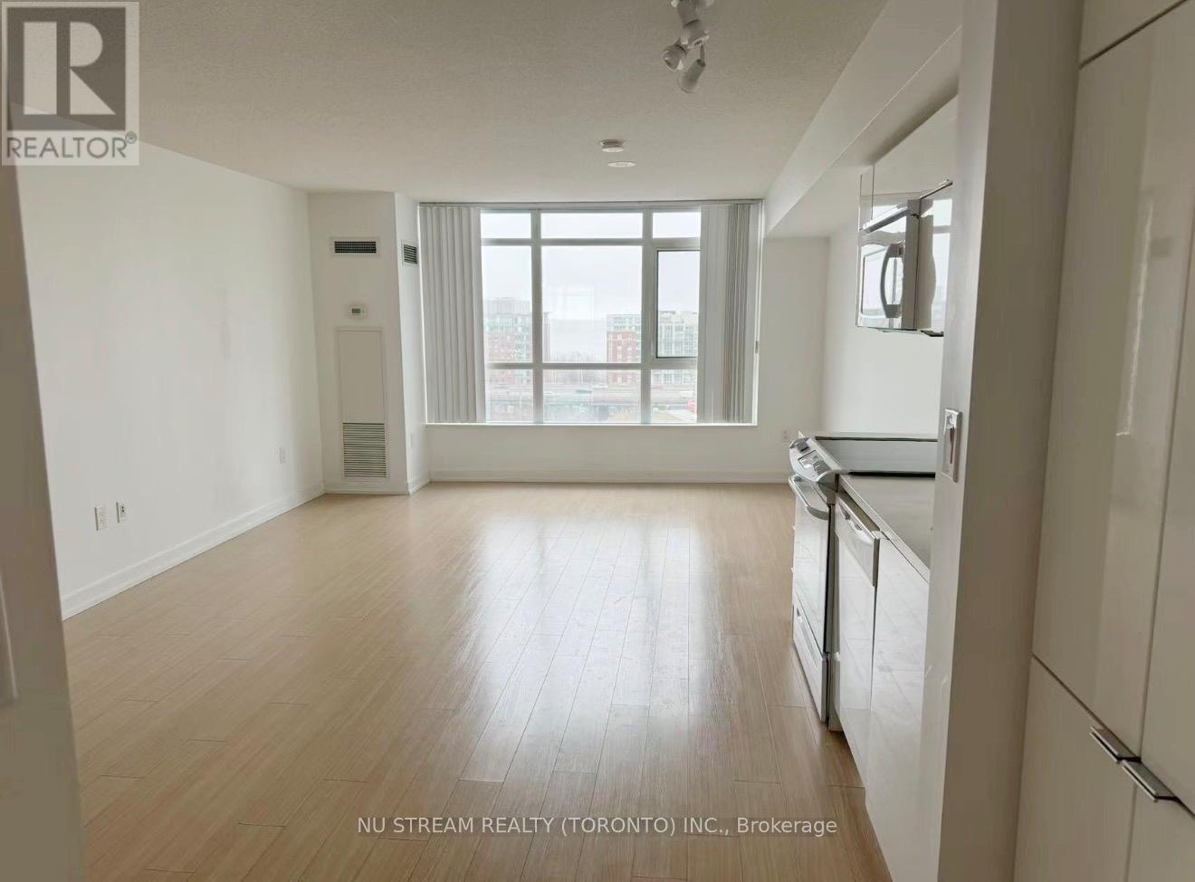 953 - 151 Dan Leckie Way, Toronto (Waterfront Communities), Ontario  M5V 4B2 - Photo 14 - C12853608