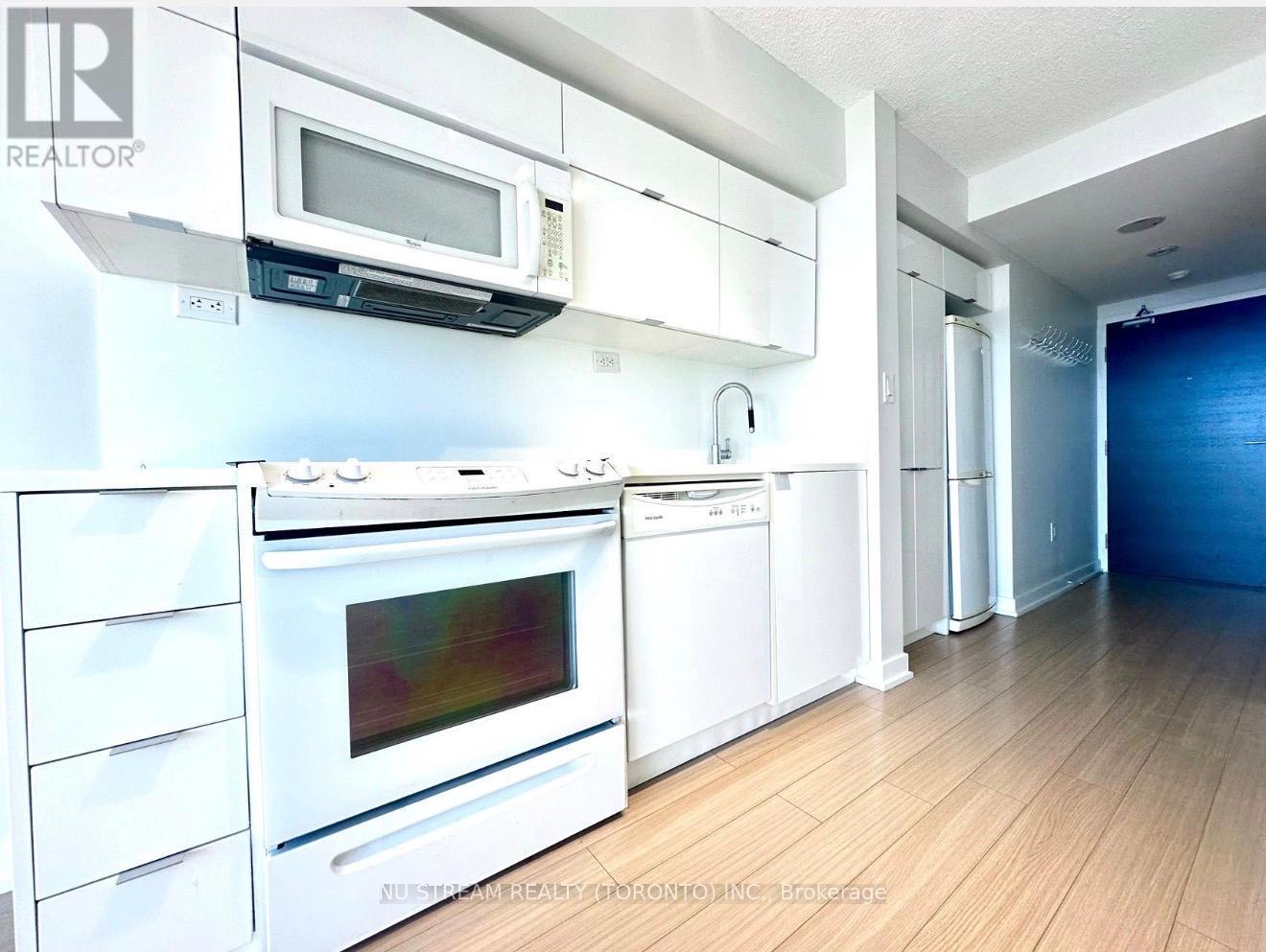 953 - 151 Dan Leckie Way, Toronto (Waterfront Communities), Ontario  M5V 4B2 - Photo 19 - C12853608