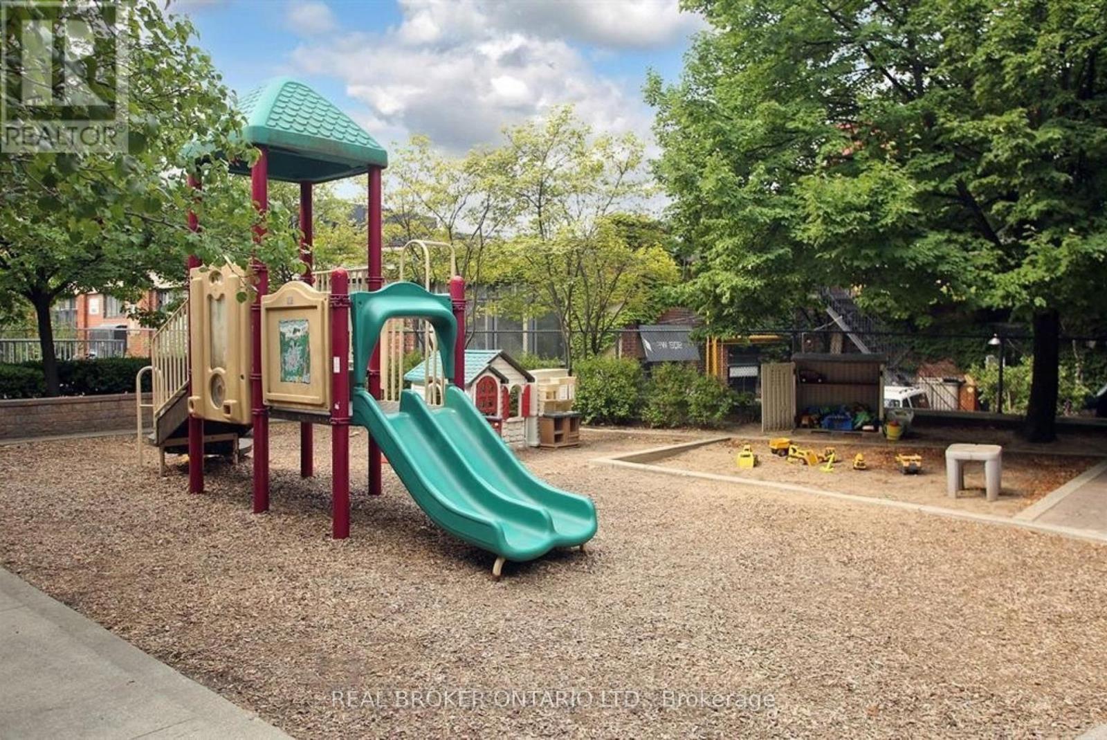 149 - 10 Merchant Lane, Toronto (Dufferin Grove), Ontario  M6P 4J6 - Photo 34 - C12853620