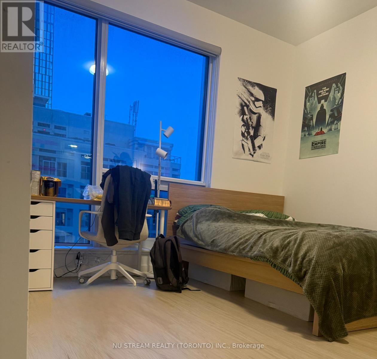 1005 - 8 Wellesley Street W, Toronto, Ontario  M4Y 0J5 - Photo 7 - C12853644