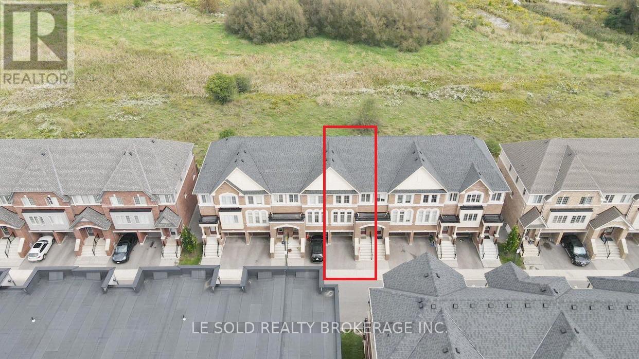 2639 Deputy Minister Path, Oshawa, Ontario  L1L 0M7 - Photo 2 - E12853558