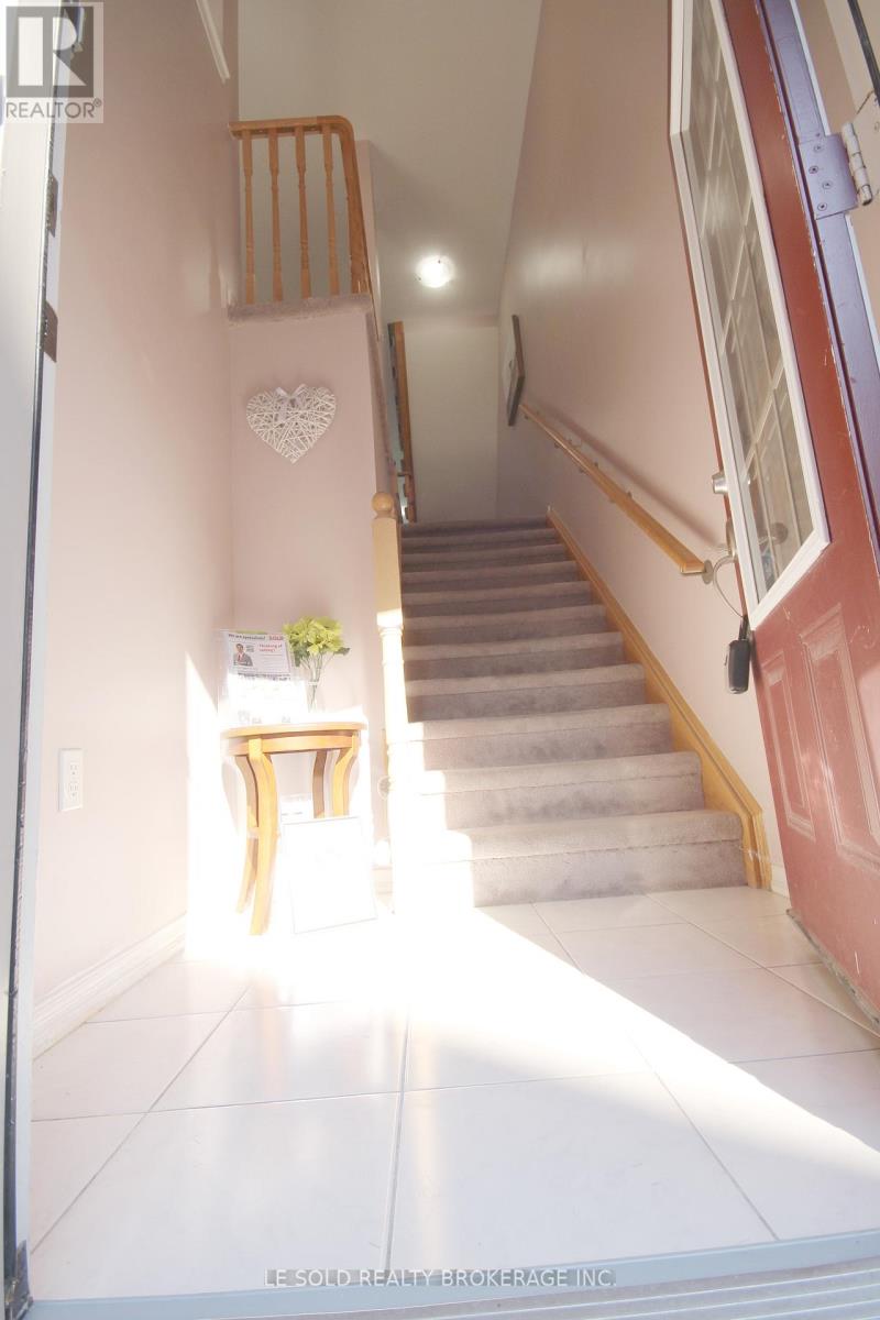 2639 Deputy Minister Path, Oshawa, Ontario  L1L 0M7 - Photo 6 - E12853558