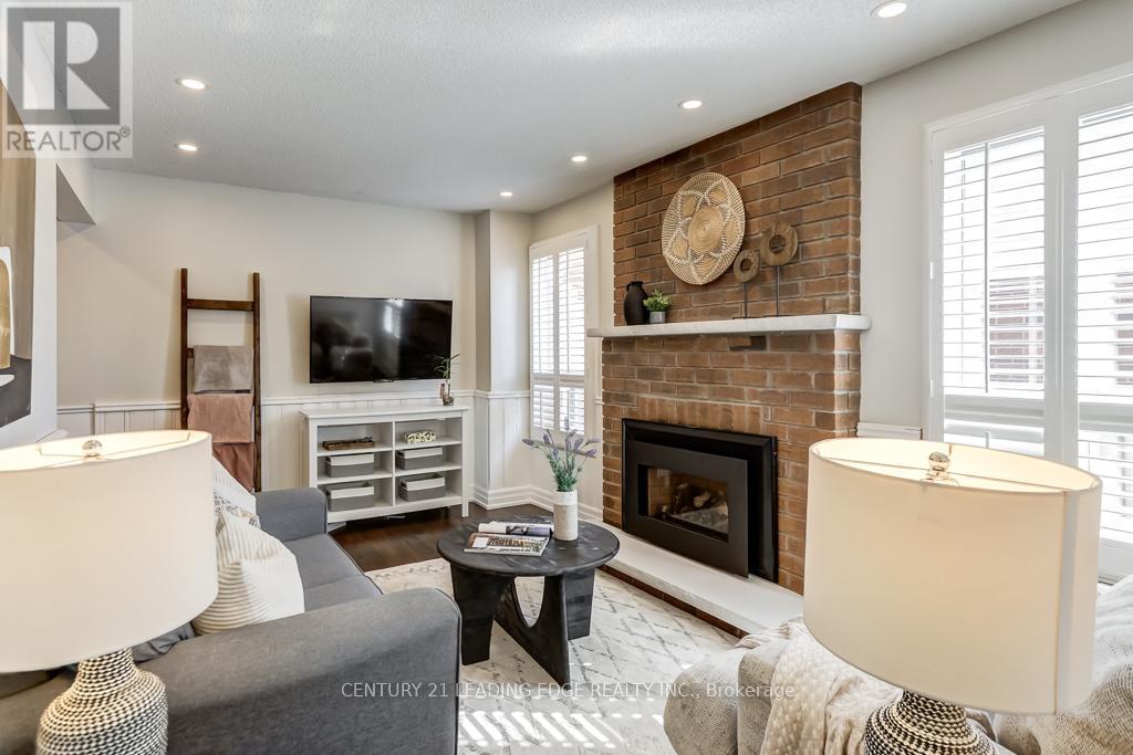 10 Empson Court, Ajax (South West), Ontario  L1S 3Y3 - Photo 8 - E12853604