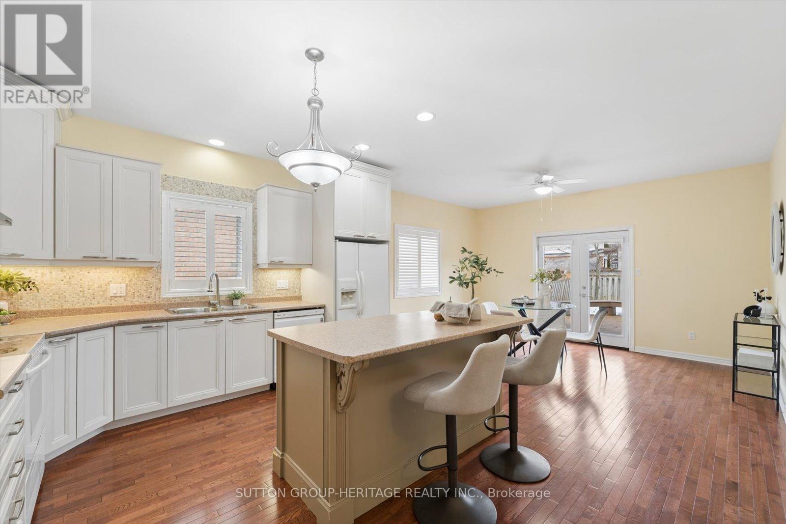 1886 Pine Grove Avenue, Pickering, Ontario  L1V 7C6 - Photo 16 - E12853702