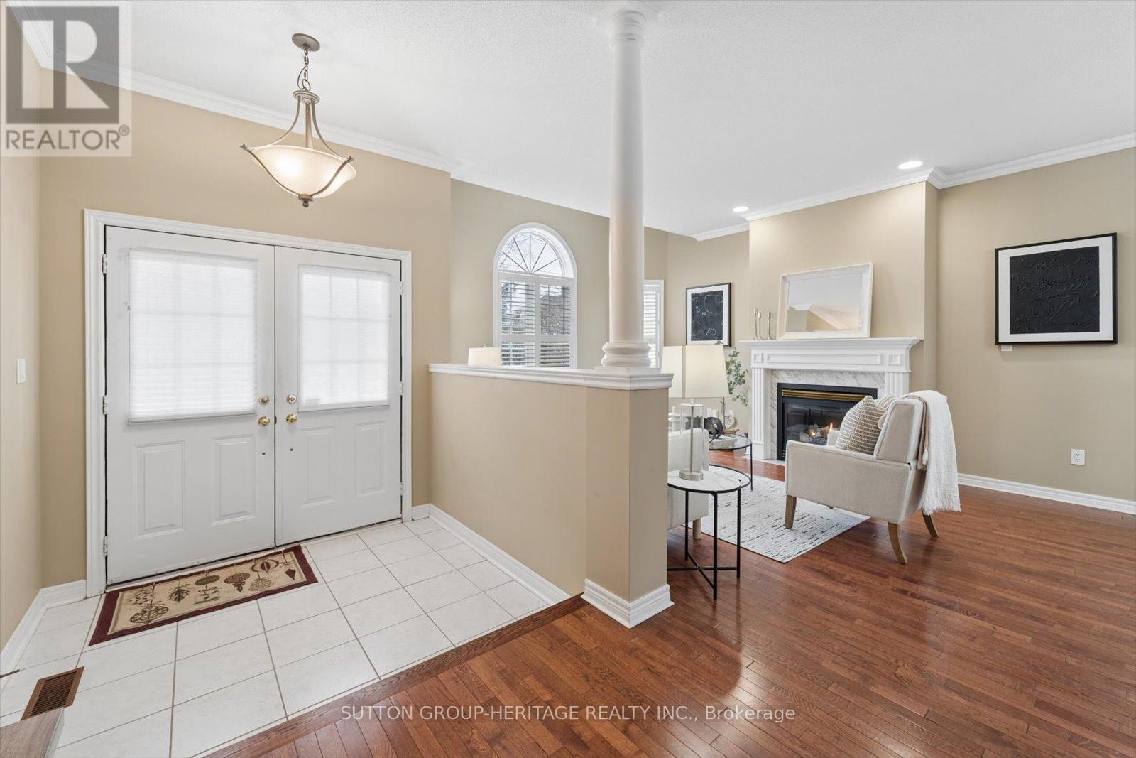 1886 Pine Grove Avenue, Pickering, Ontario  L1V 7C6 - Photo 3 - E12853702