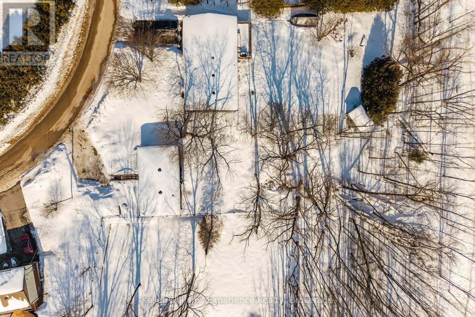 229 Mountain Avenue, Tay, Ontario  L0K 2C0 - Photo 33 - S12853654