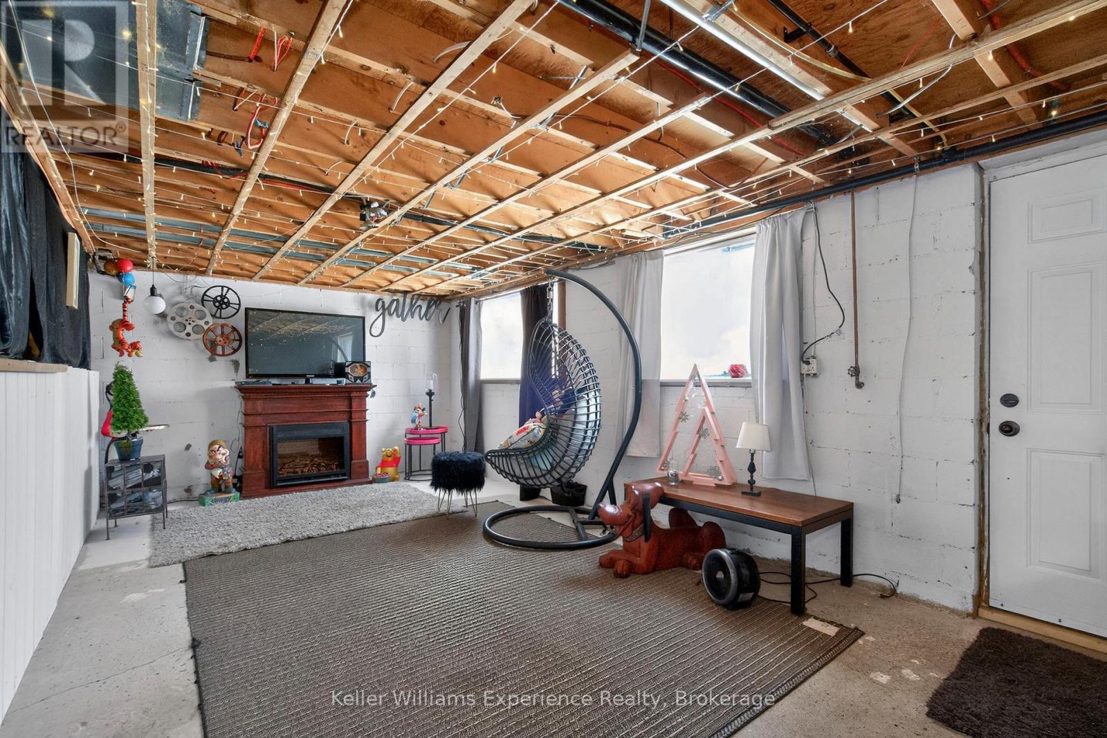 229 Mountain Avenue, Tay, Ontario  L0K 2C0 - Photo 27 - S12853654