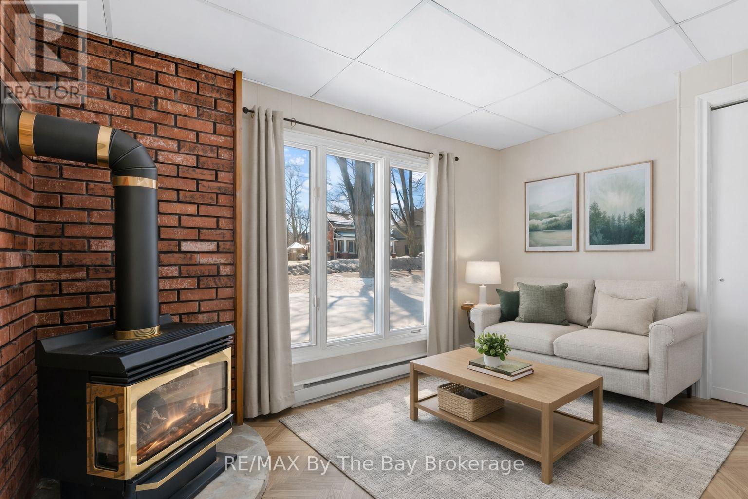 10 Wellington Street N, Clearview, Ontario  L0M 1G0 - Photo 13 - S12853678