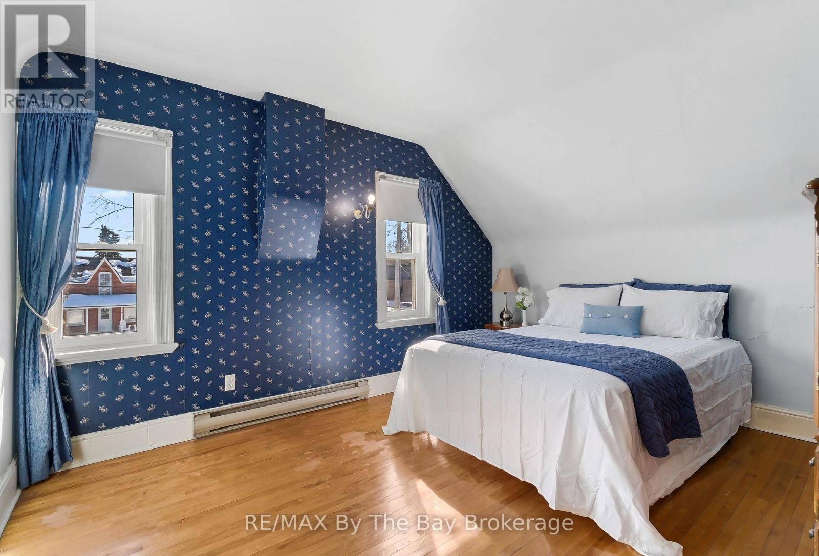 10 Wellington Street N, Clearview, Ontario  L0M 1G0 - Photo 32 - S12853678