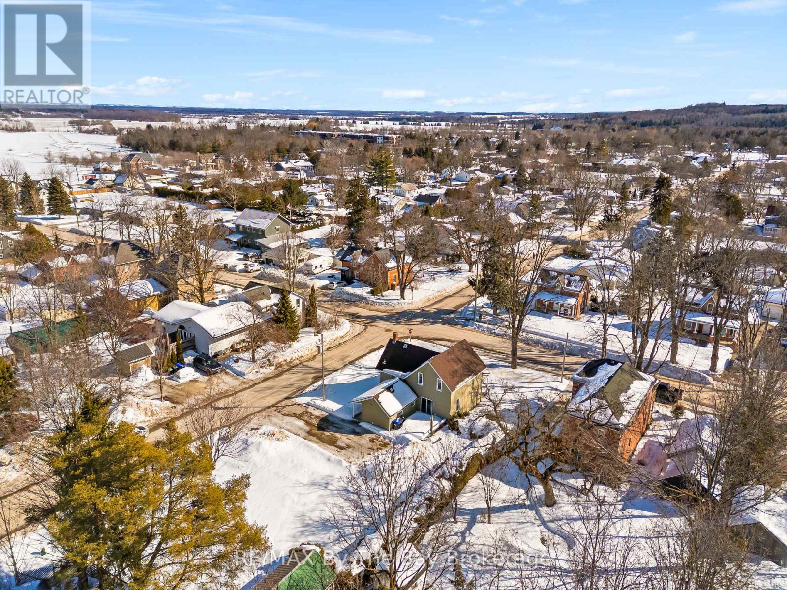 10 Wellington Street N, Clearview, Ontario  L0M 1G0 - Photo 43 - S12853678