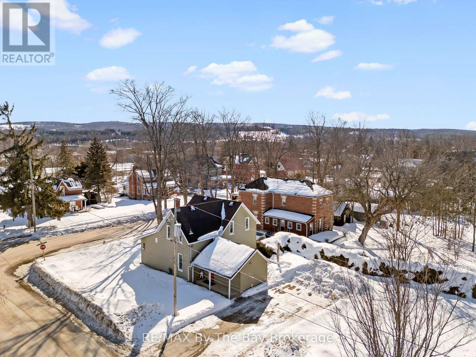 10 Wellington Street N, Clearview, Ontario  L0M 1G0 - Photo 39 - S12853678