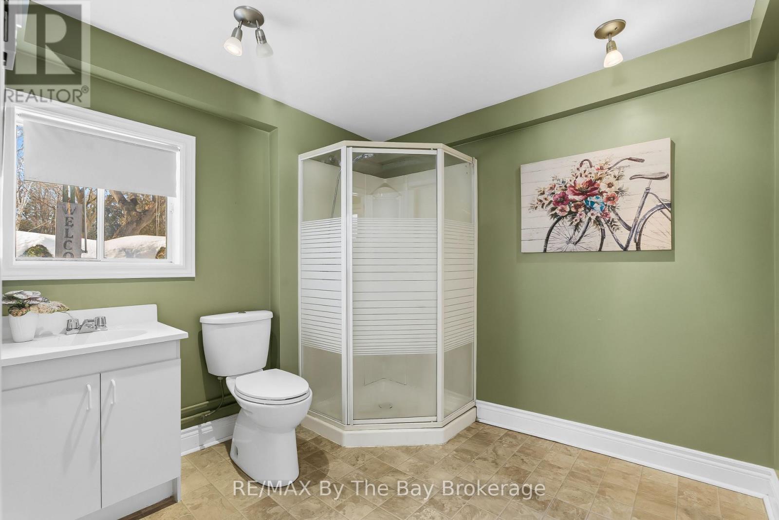 10 Wellington Street N, Clearview, Ontario  L0M 1G0 - Photo 9 - S12853678