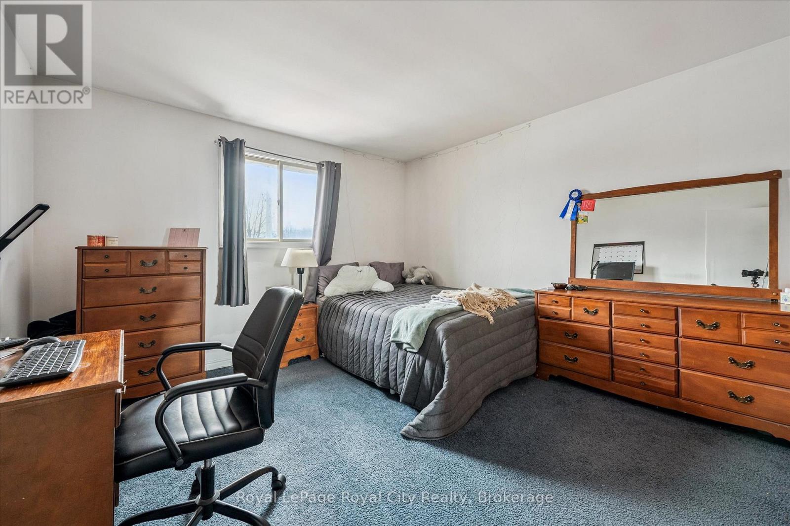 668 Edinburgh Road S, Guelph, Ontario  N1G 4H8 - Photo 13 - X12853642