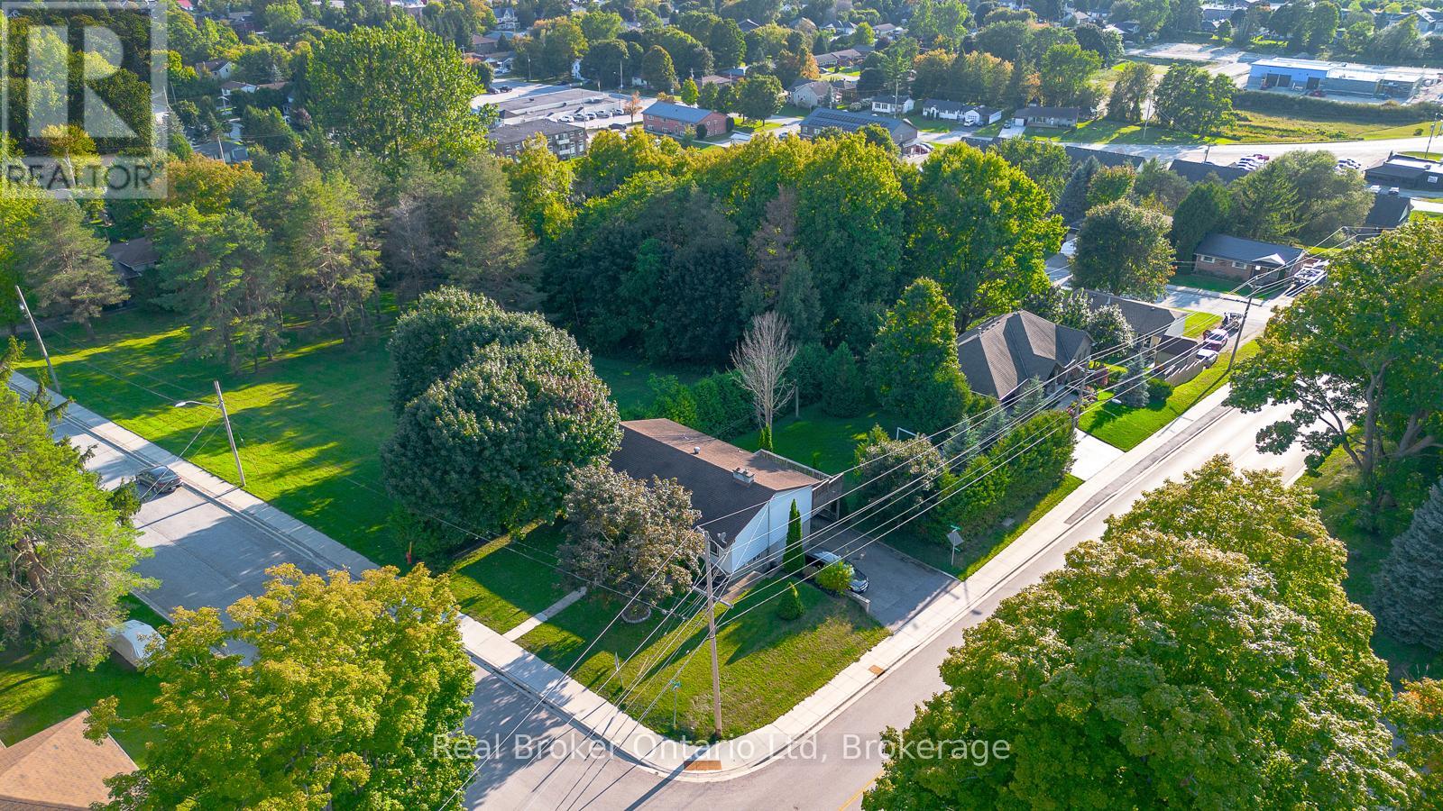 394 Queen Street N, West Grey, Ontario  N0G 1R0 - Photo 49 - X12853650