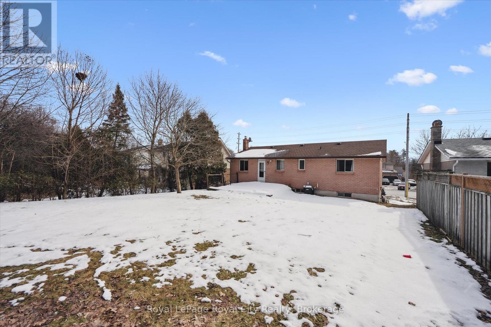 668 Edinburgh Road S, Guelph, Ontario  N1G 4H8 - Photo 23 - X12853642