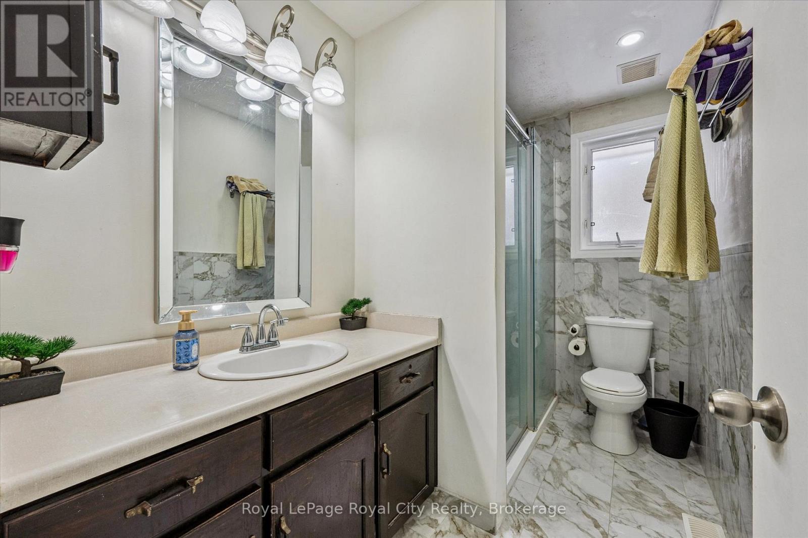 668 Edinburgh Road S, Guelph, Ontario  N1G 4H8 - Photo 15 - X12853642