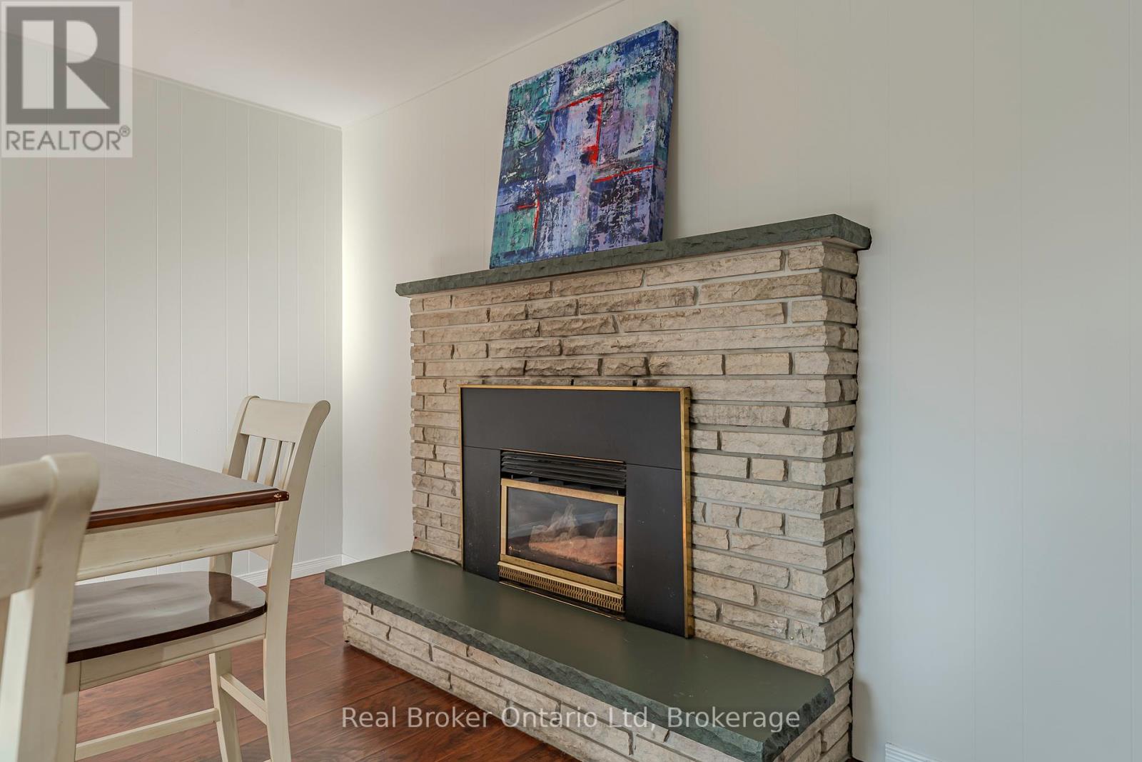 394 Queen Street N, West Grey, Ontario  N0G 1R0 - Photo 20 - X12853650