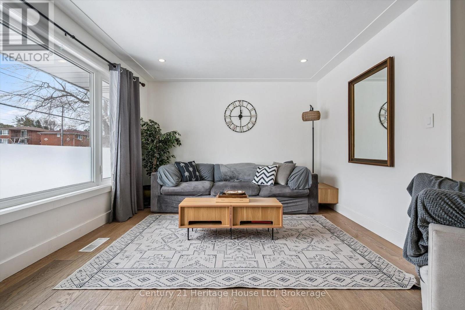 372 Victoria Road N, Guelph, Ontario  N1E 5J7 - Photo 8 - X12853668