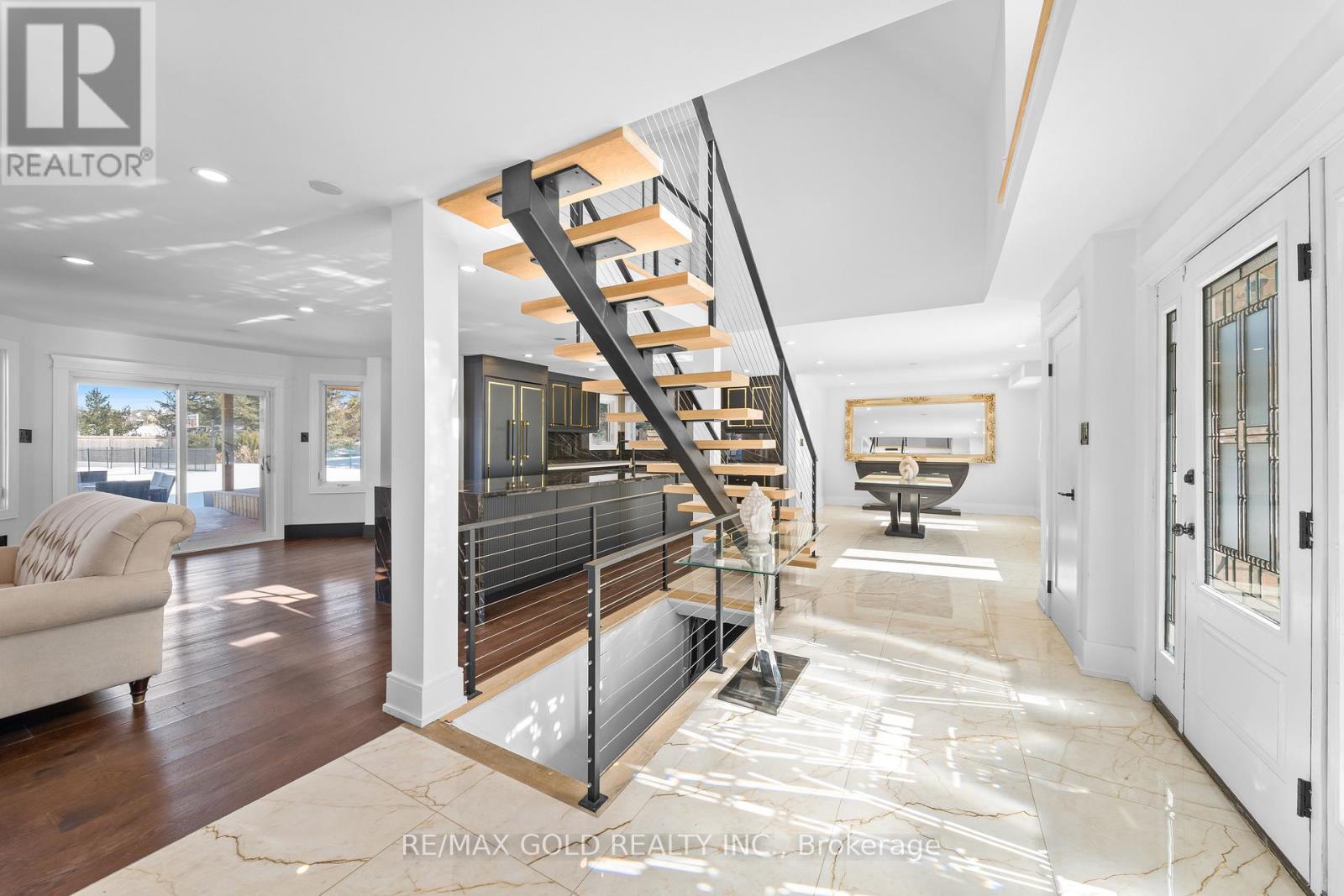 72 Goodfellow Crescent, King (Nobleton), Ontario  L0G 1N0 - Photo 10 - N12853440