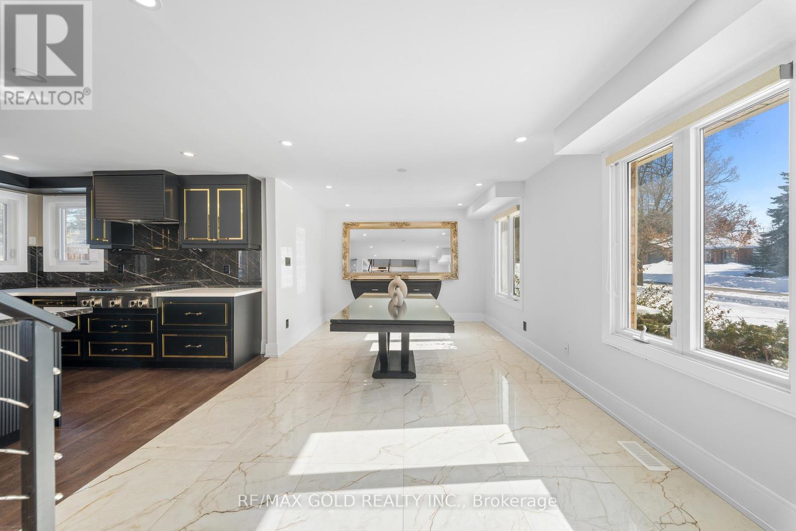 72 Goodfellow Crescent, King (Nobleton), Ontario  L0G 1N0 - Photo 13 - N12853440